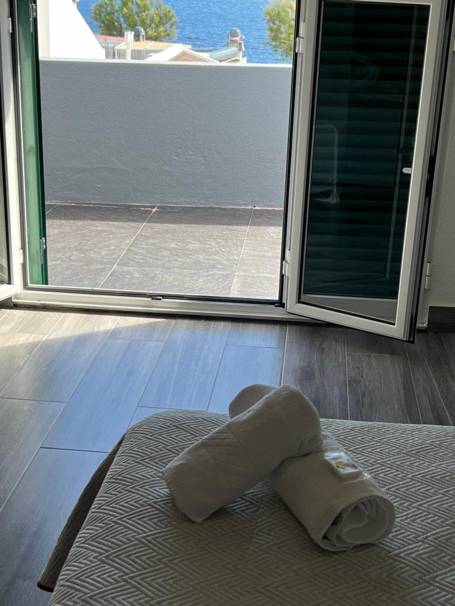 Casa A 2 Minutos A Pe De Piscina Natural Ponta Delgada Buitenkant foto